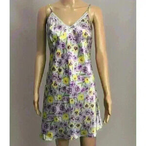 VINTAGE 90s Y2K SATIN SLIP DRESS NIGHT GOWN LINGERIE sz M PURPLE FLORAL SILKY